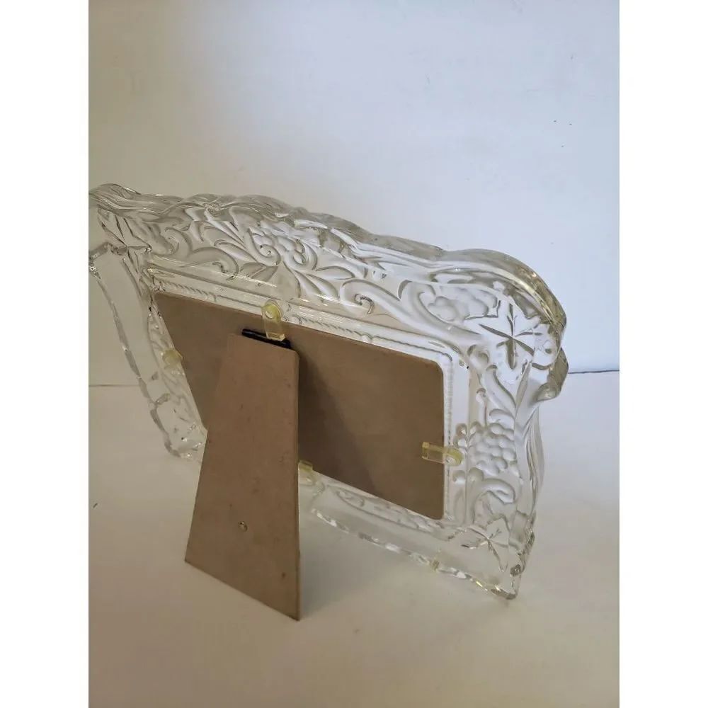 Double Glass Photo Frame - Picture 4 of 7